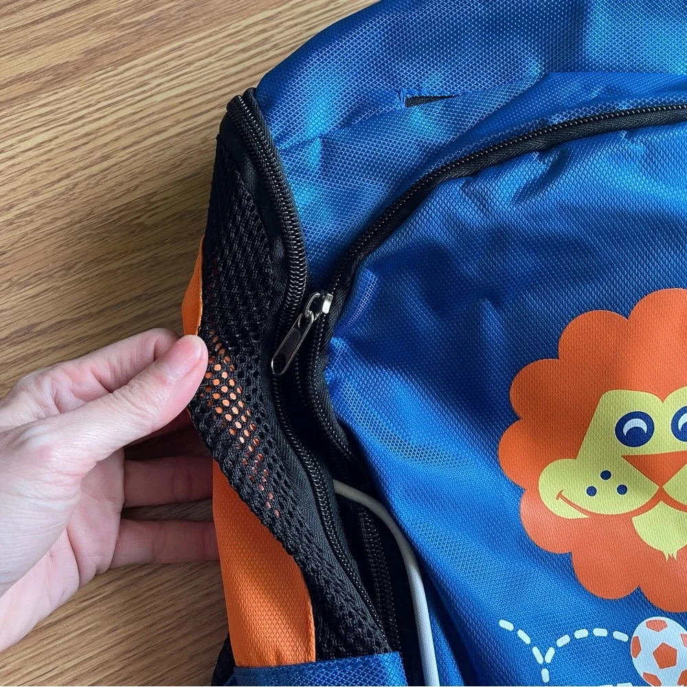 🟢3/$15 TINY TIKES ⚽️ Children’s Backpack 🦁